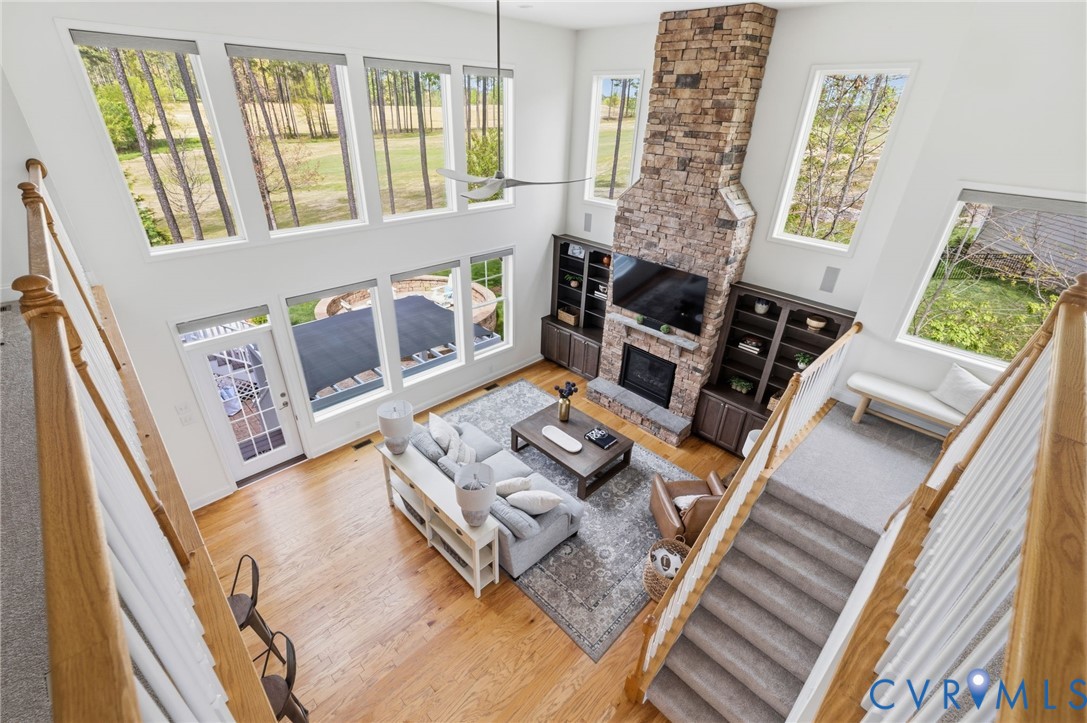 17818 Silverthread Ter