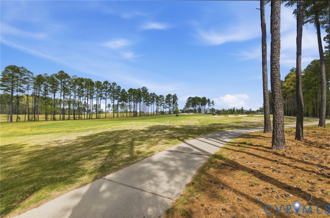 17818 Silverthread Ter