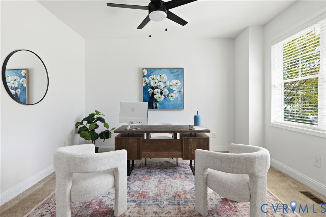 17818 Silverthread Ter