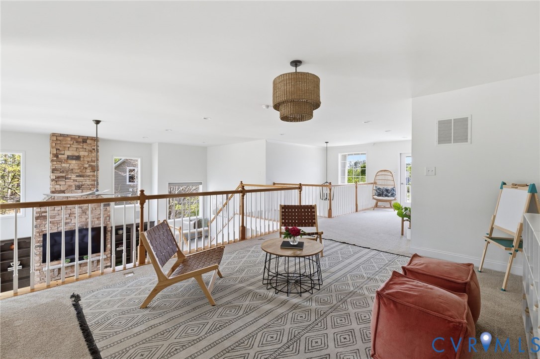 17818 Silverthread Ter