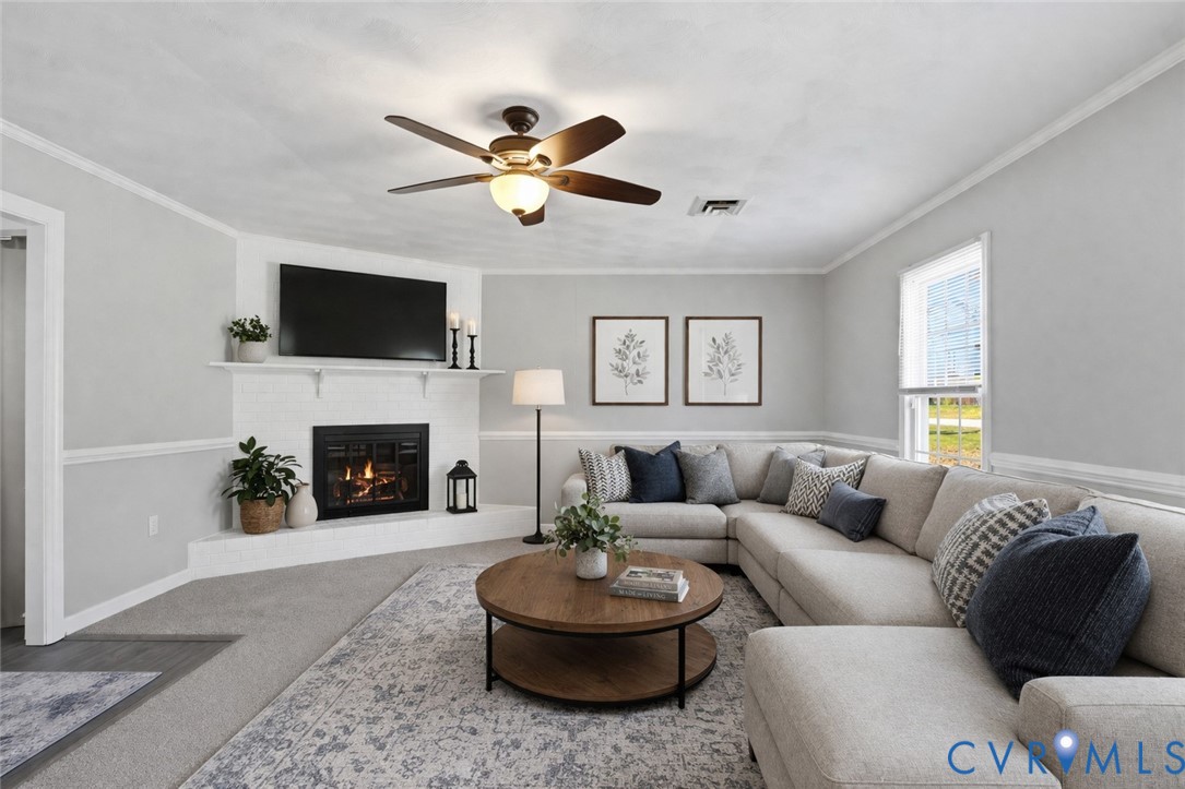 7419 Sandlewood Dr