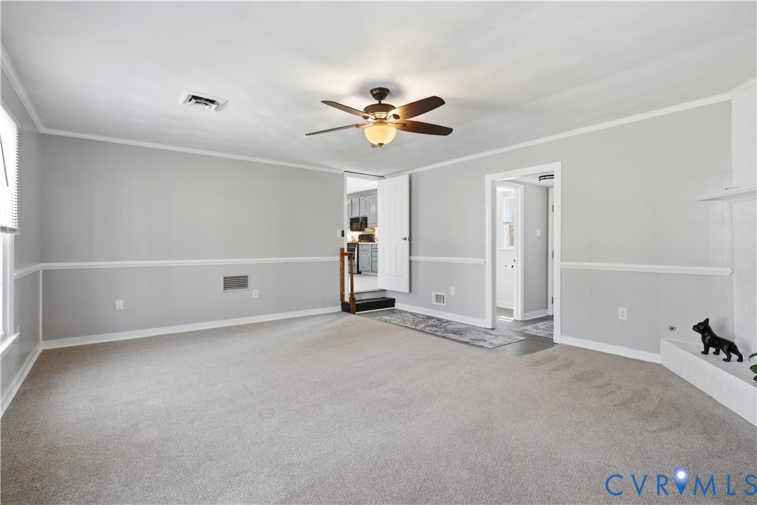 7419 Sandlewood Dr