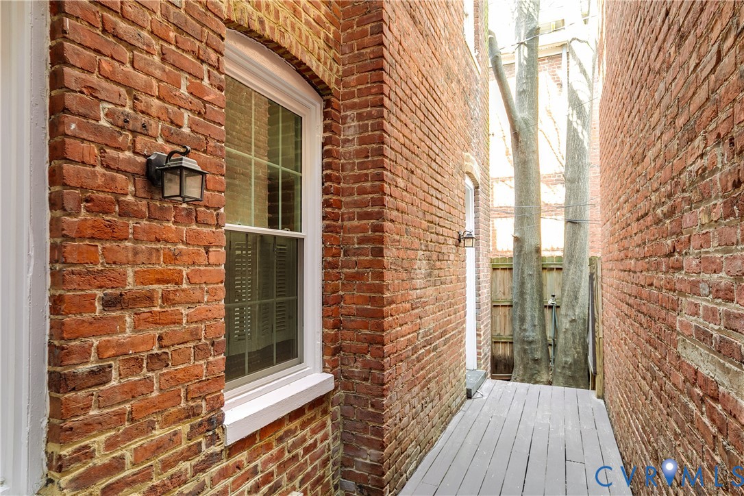 308 N Lombardy St