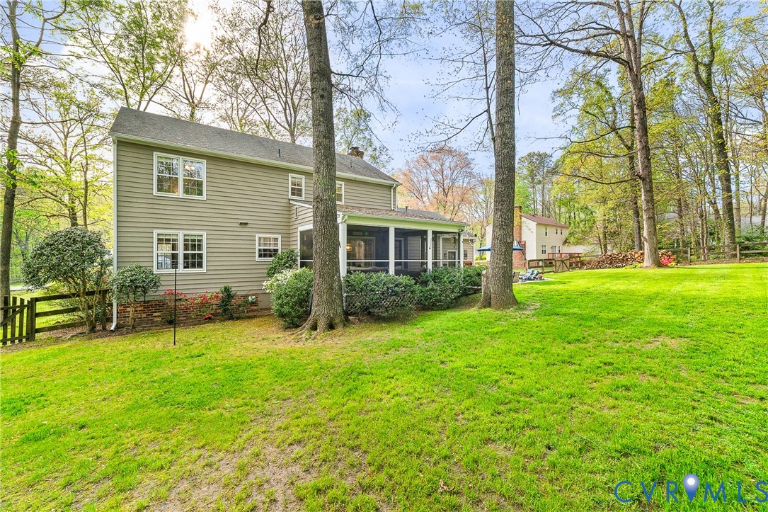 1013 Castle Hollow Rd