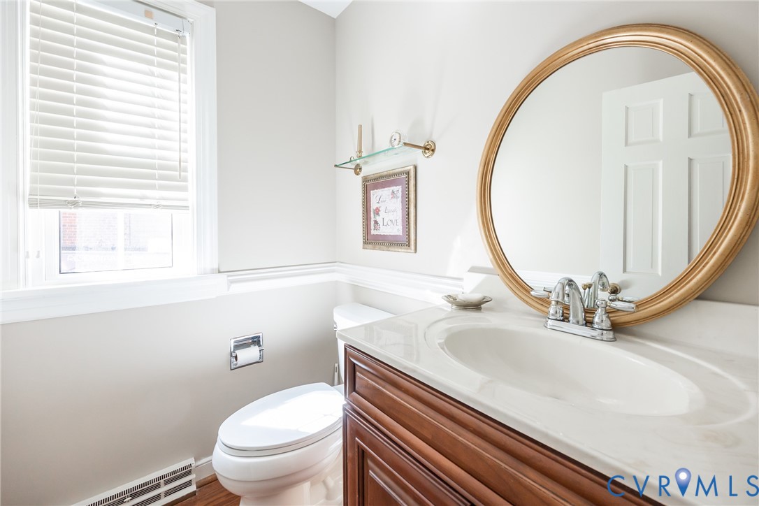10101 Farmleigh Dr