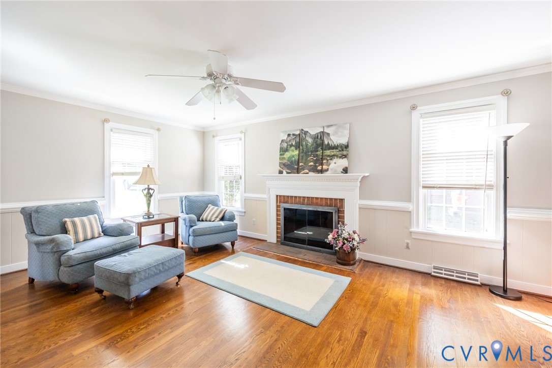 10101 Farmleigh Dr