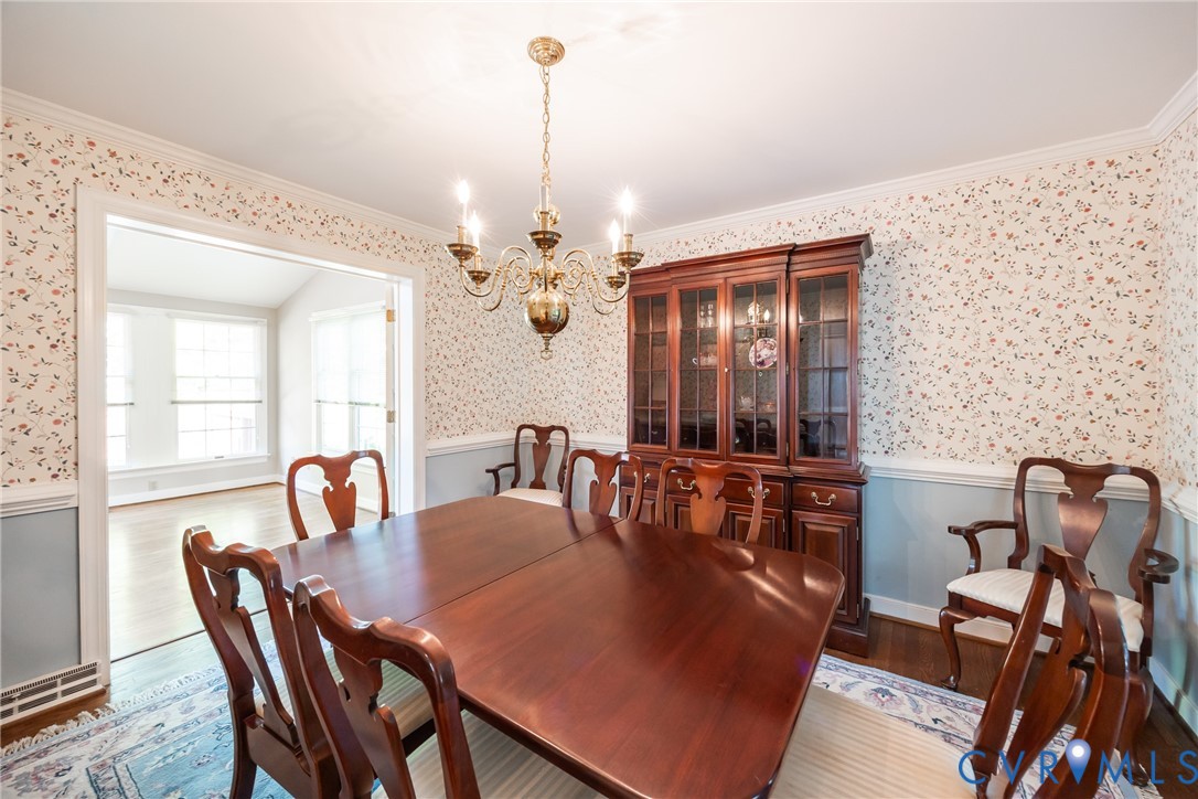 10101 Farmleigh Dr