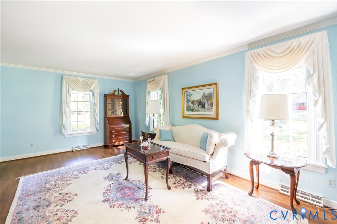 10101 Farmleigh Dr