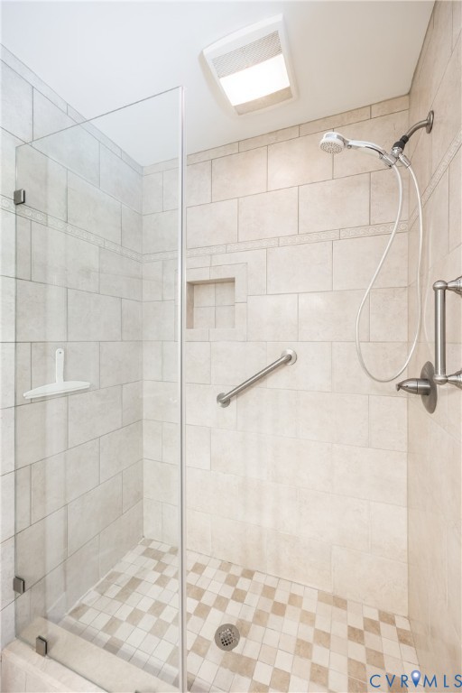 10101 Farmleigh Dr