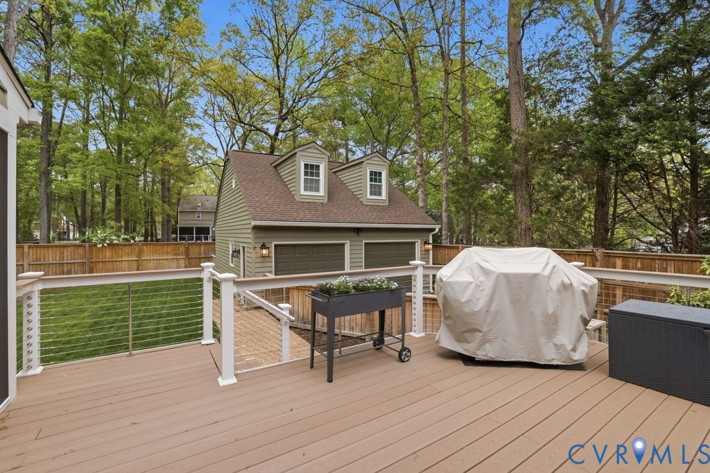 11108 Warren View Rd