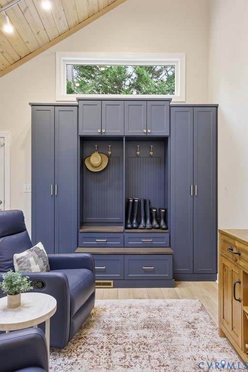 11108 Warren View Rd