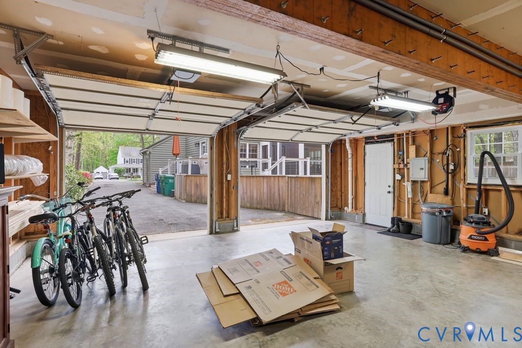 11108 Warren View Rd