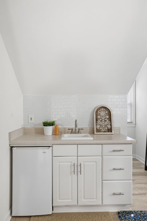 11108 Warren View Rd