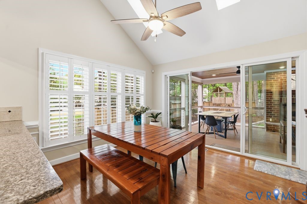 11108 Warren View Rd