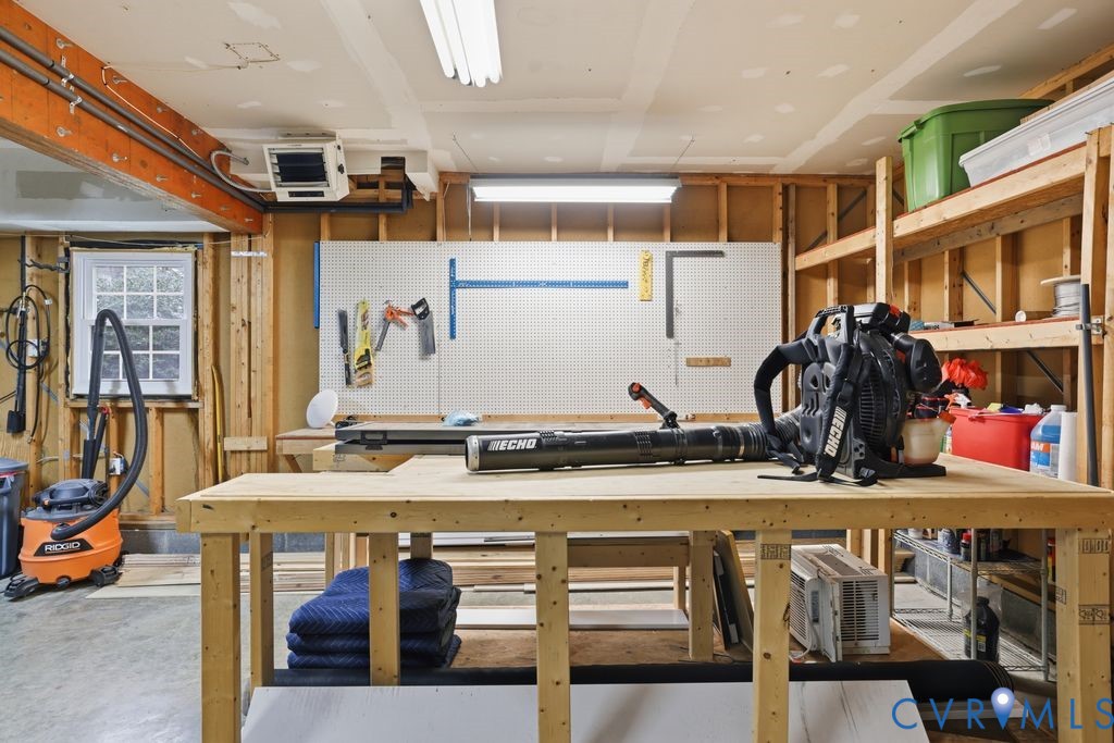 11108 Warren View Rd