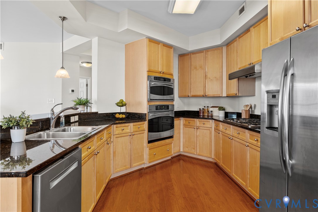 4820 Old Main St Unit#402