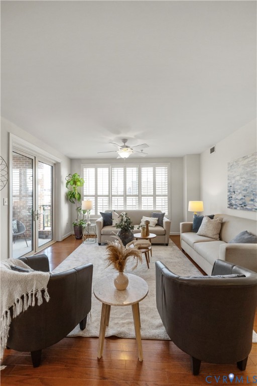 4820 Old Main St Unit#402