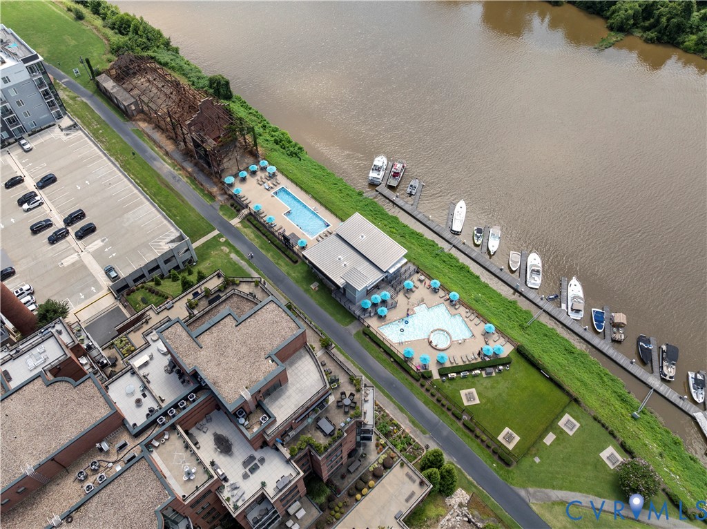 4820 Old Main St Unit#402