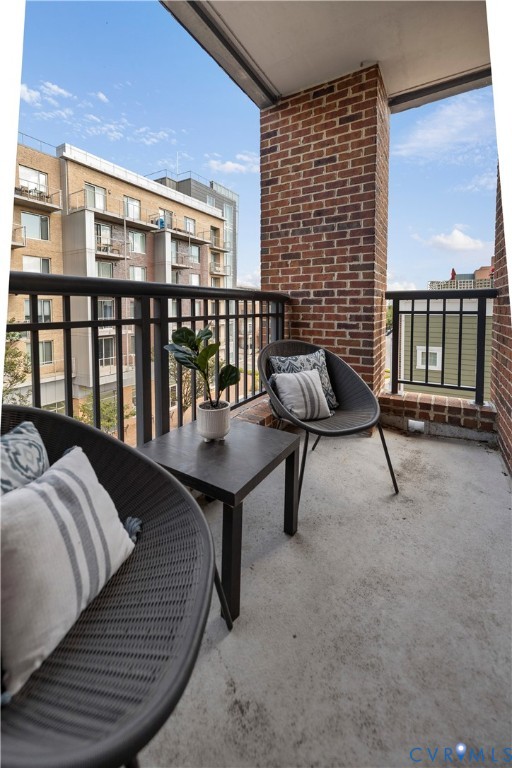 4820 Old Main St Unit#402