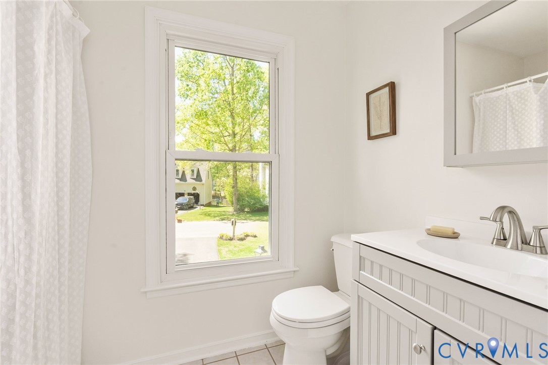 5417 Standing Oak Rd