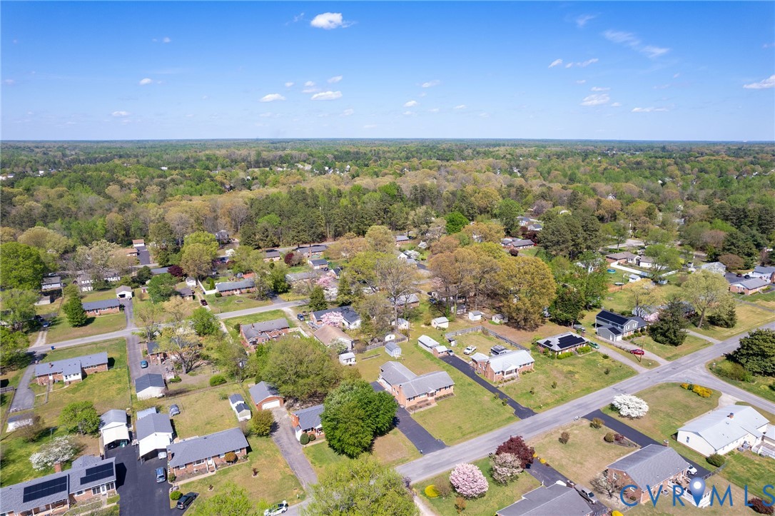 7252 Fairview Dr