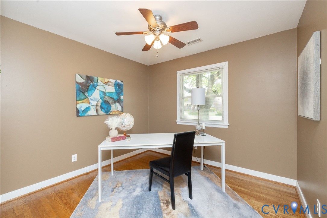 7252 Fairview Dr