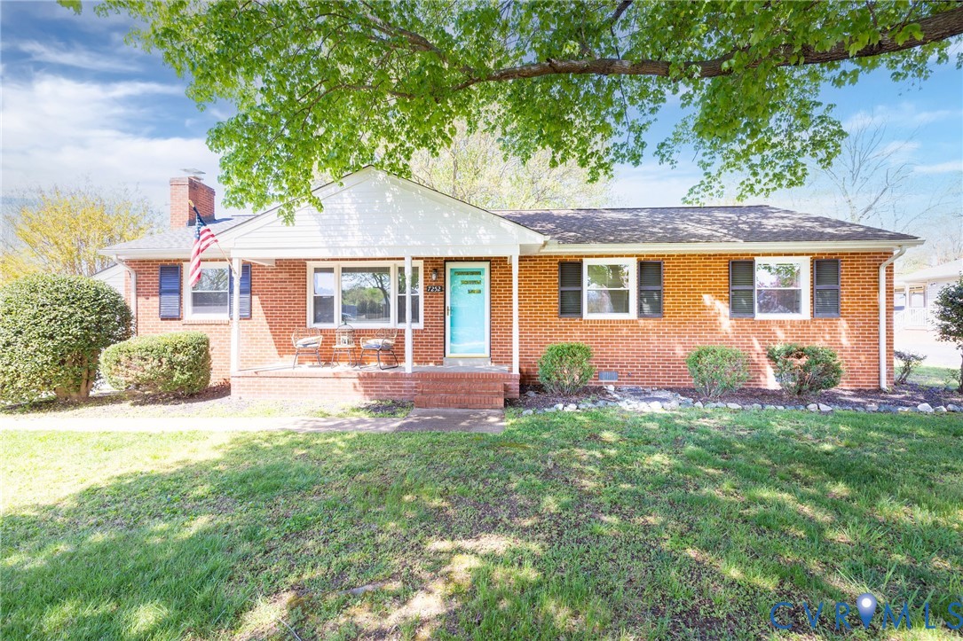 7252 Fairview Dr