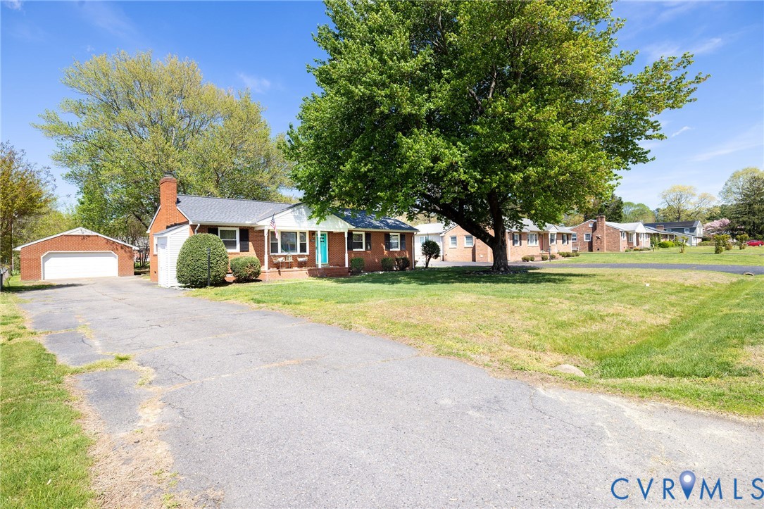 7252 Fairview Dr