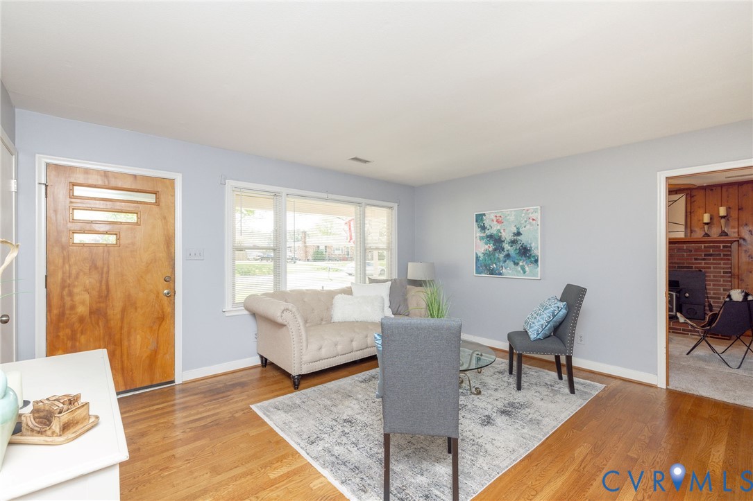 7252 Fairview Dr