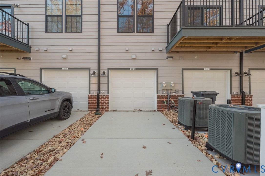 13249 Coalfield Station Ln