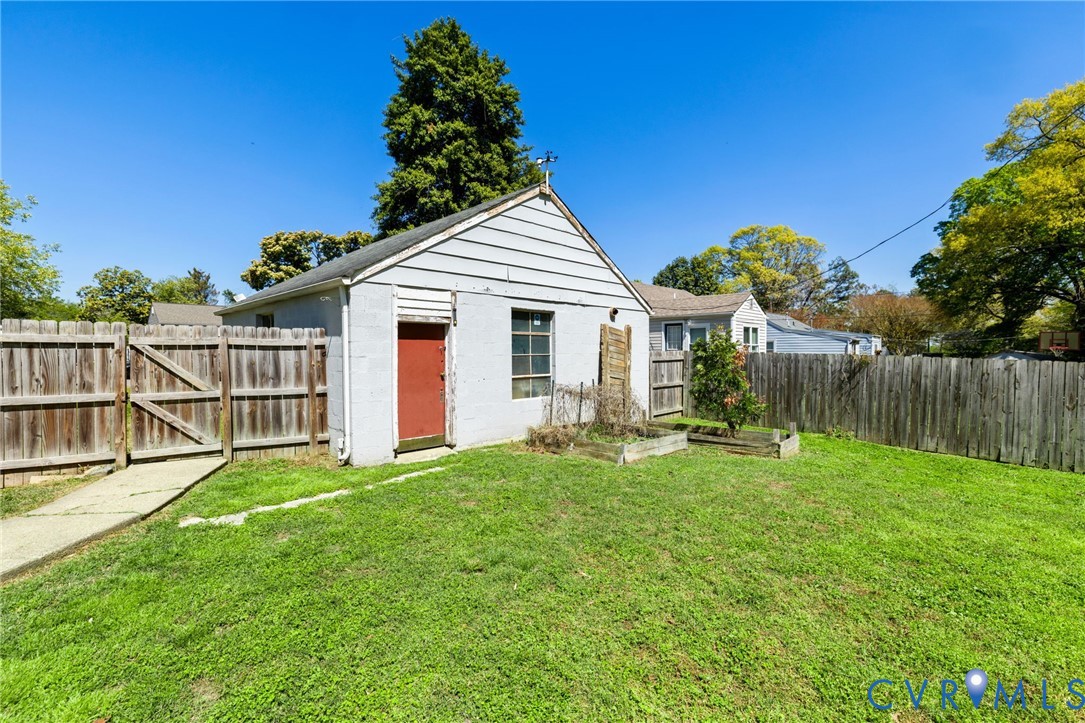 1615 Fort Hill Dr