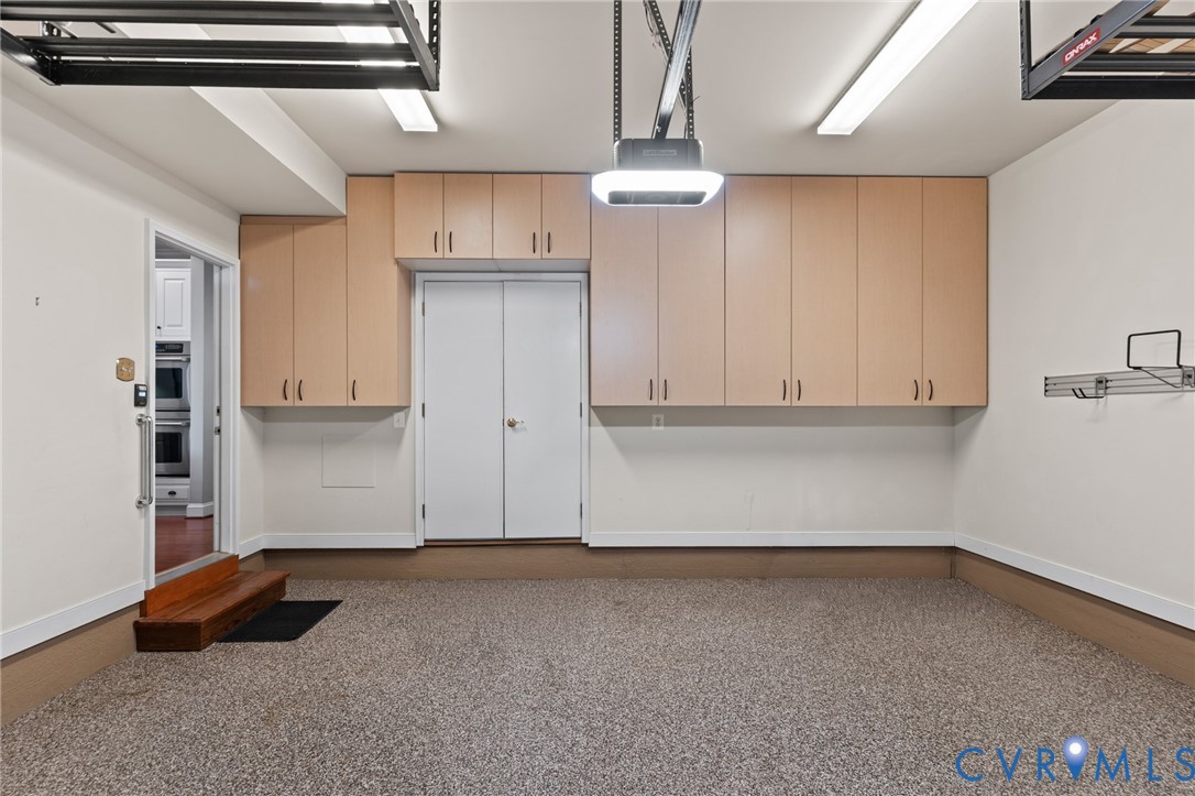 1004 Marney Ct