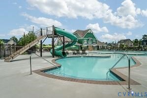16007 Maclear Dr
