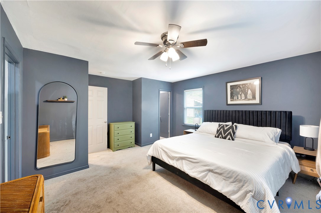 11711 Goldenbrook Dr