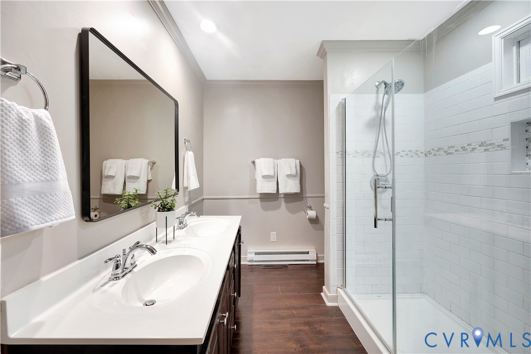 11711 Goldenbrook Dr