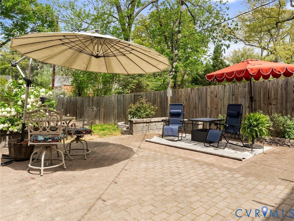 1910 Dresden Rd
