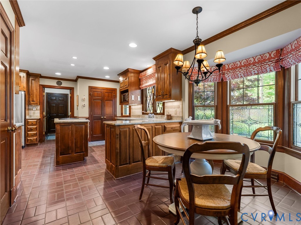 11811 Prince Regent Pl