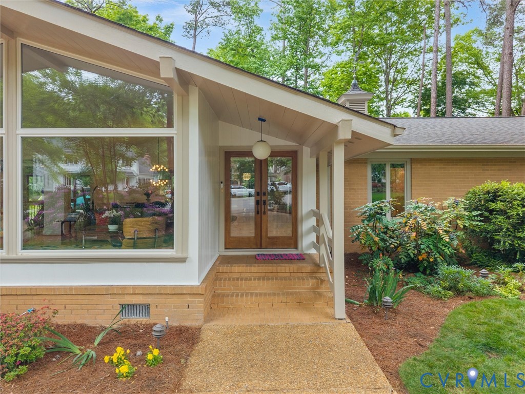 10301 Ashcrest Pl