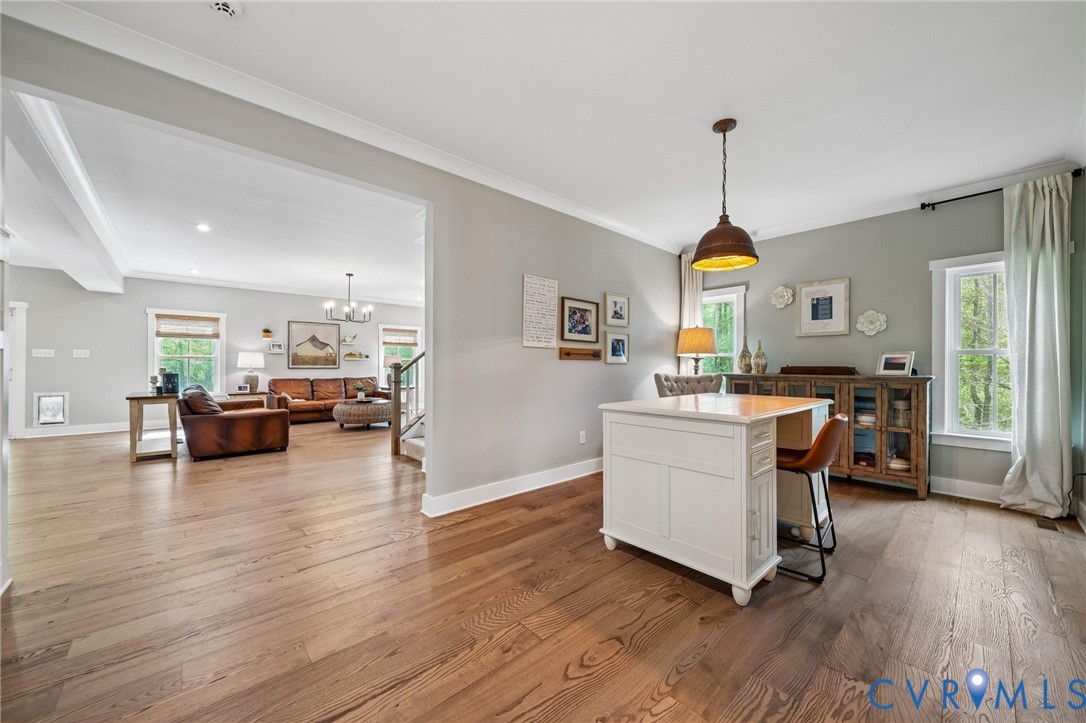 3301 Seaford Crossing Dr