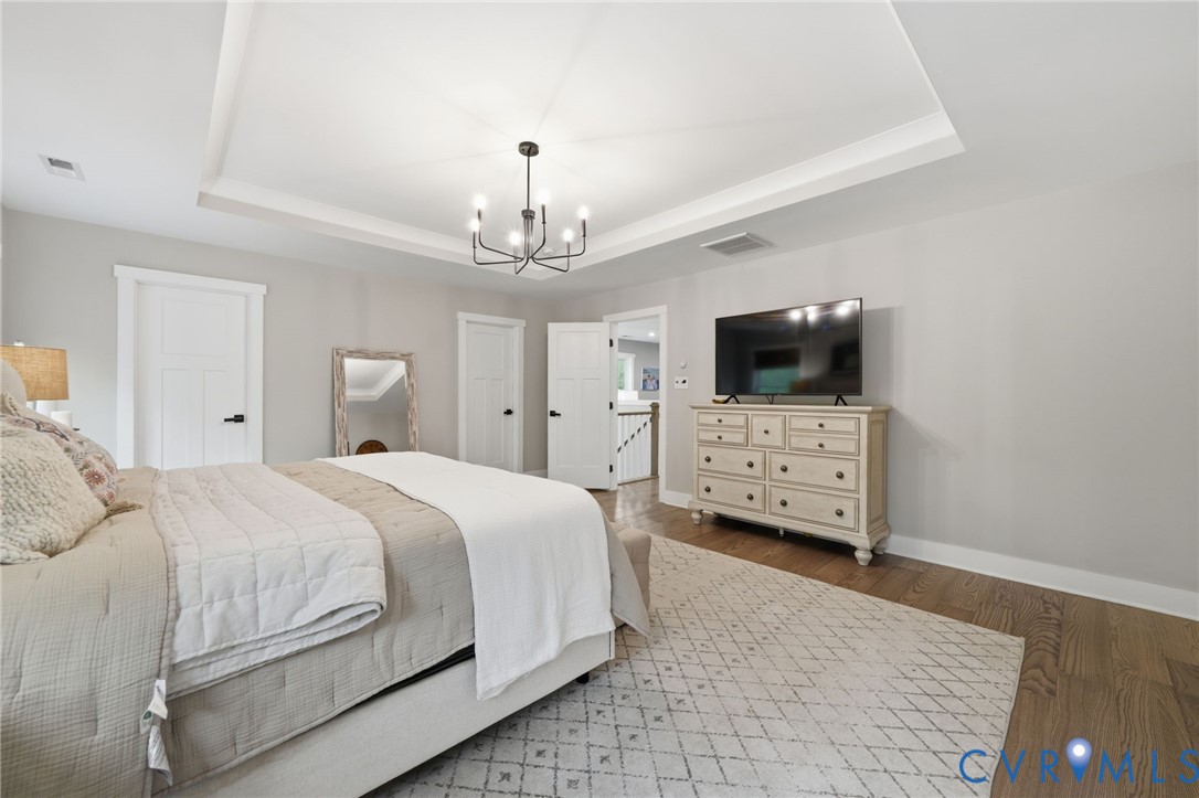 3301 Seaford Crossing Dr