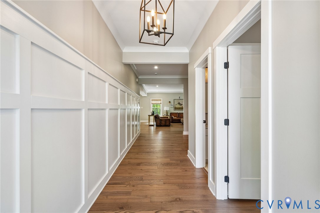 3301 Seaford Crossing Dr