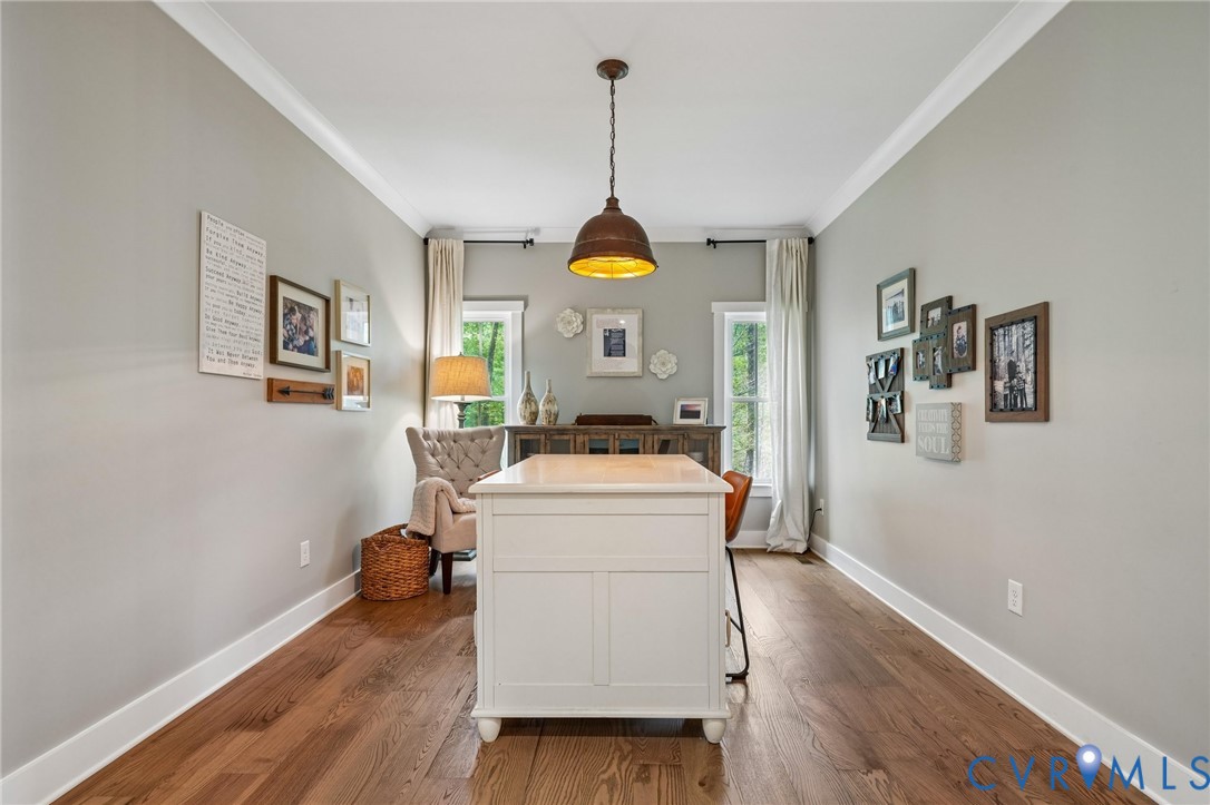 3301 Seaford Crossing Dr