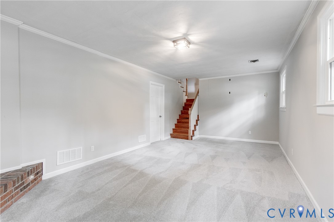 616 Forkland Dr