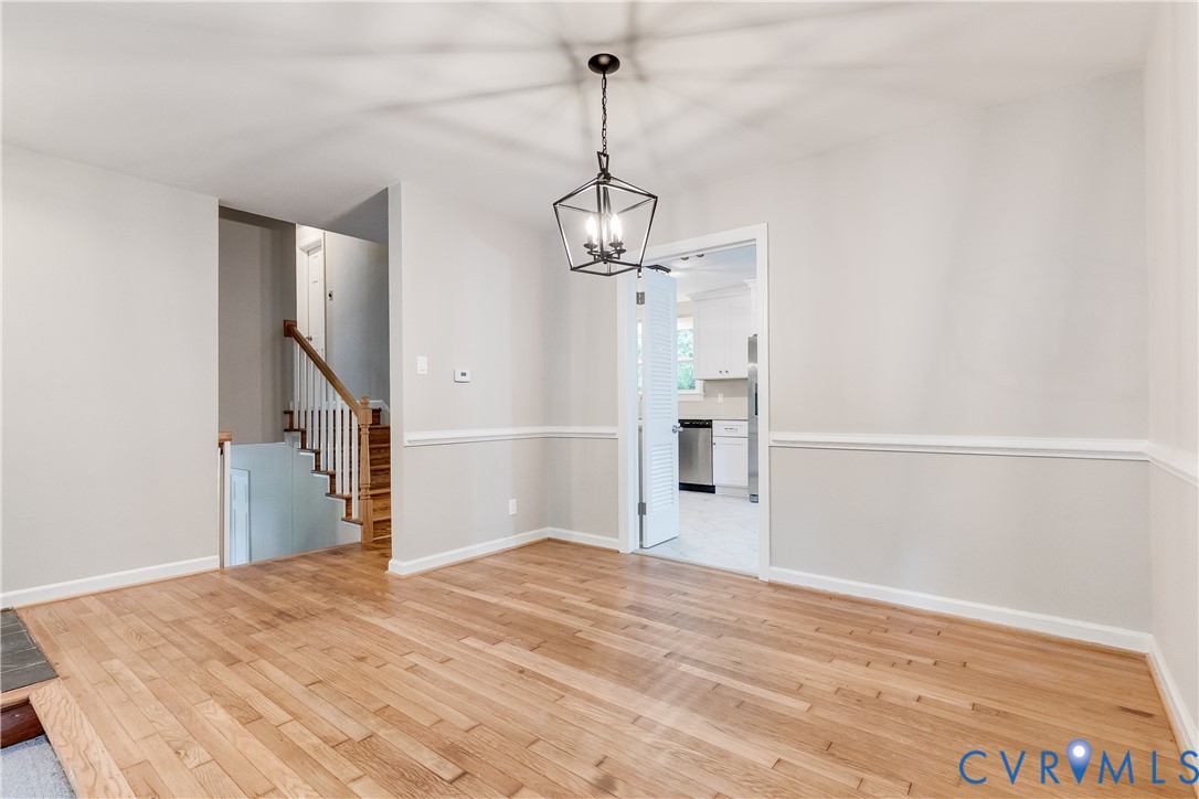 616 Forkland Dr