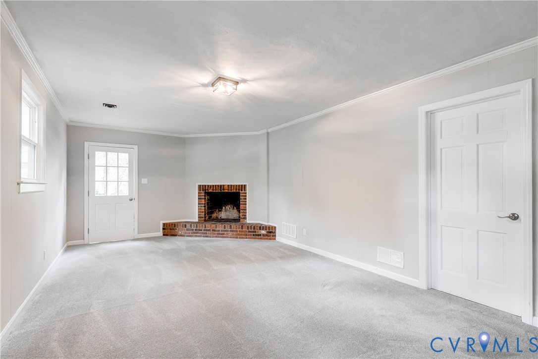 616 Forkland Dr