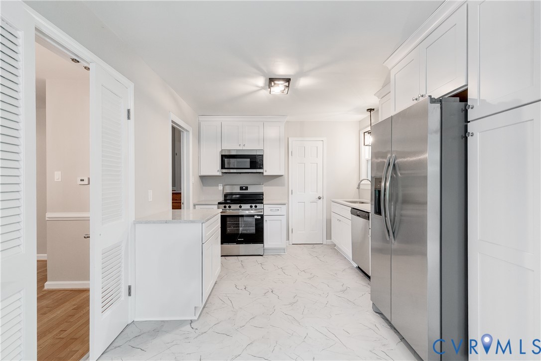 616 Forkland Dr