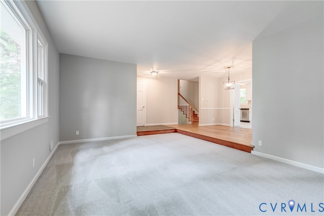 616 Forkland Dr