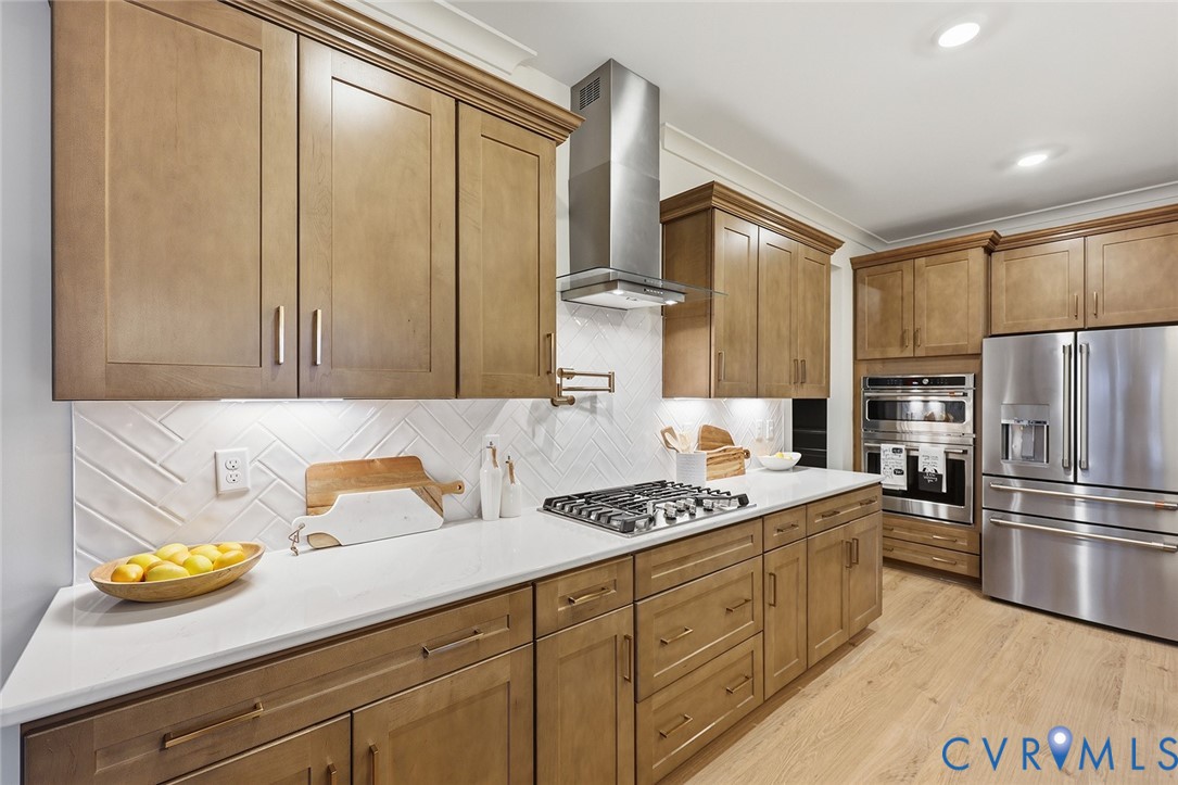 6801 Cove Creek Ter