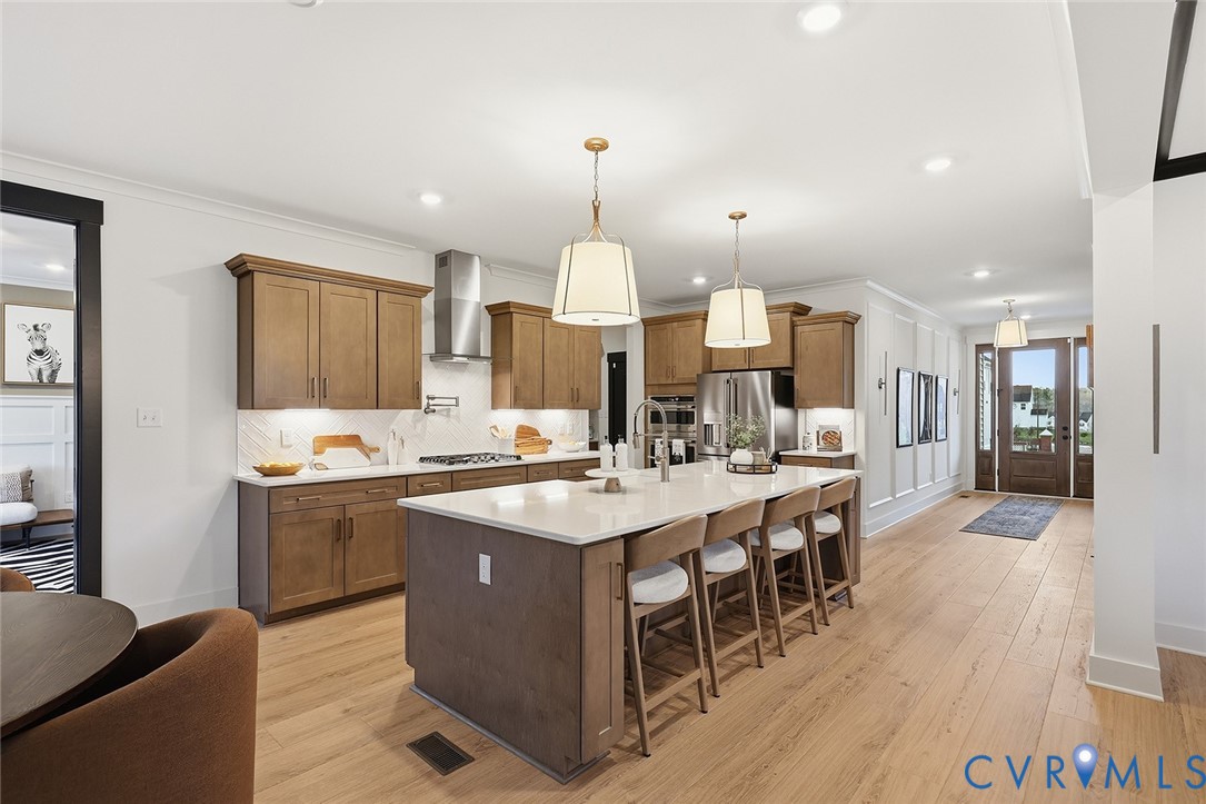 6801 Cove Creek Ter