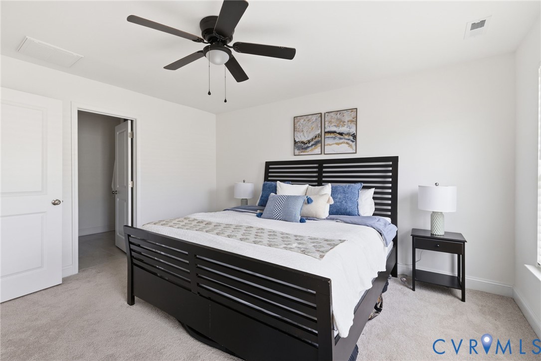 13809 Village View Dr